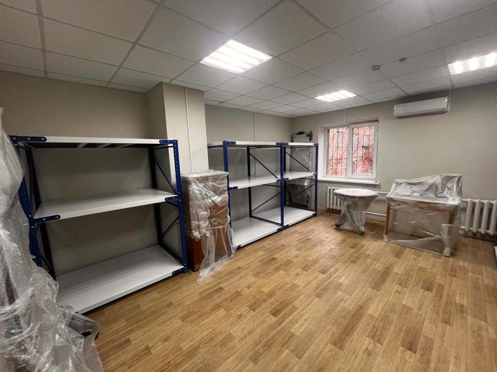 Среднегрузовые стеллажи серии СГС в музее